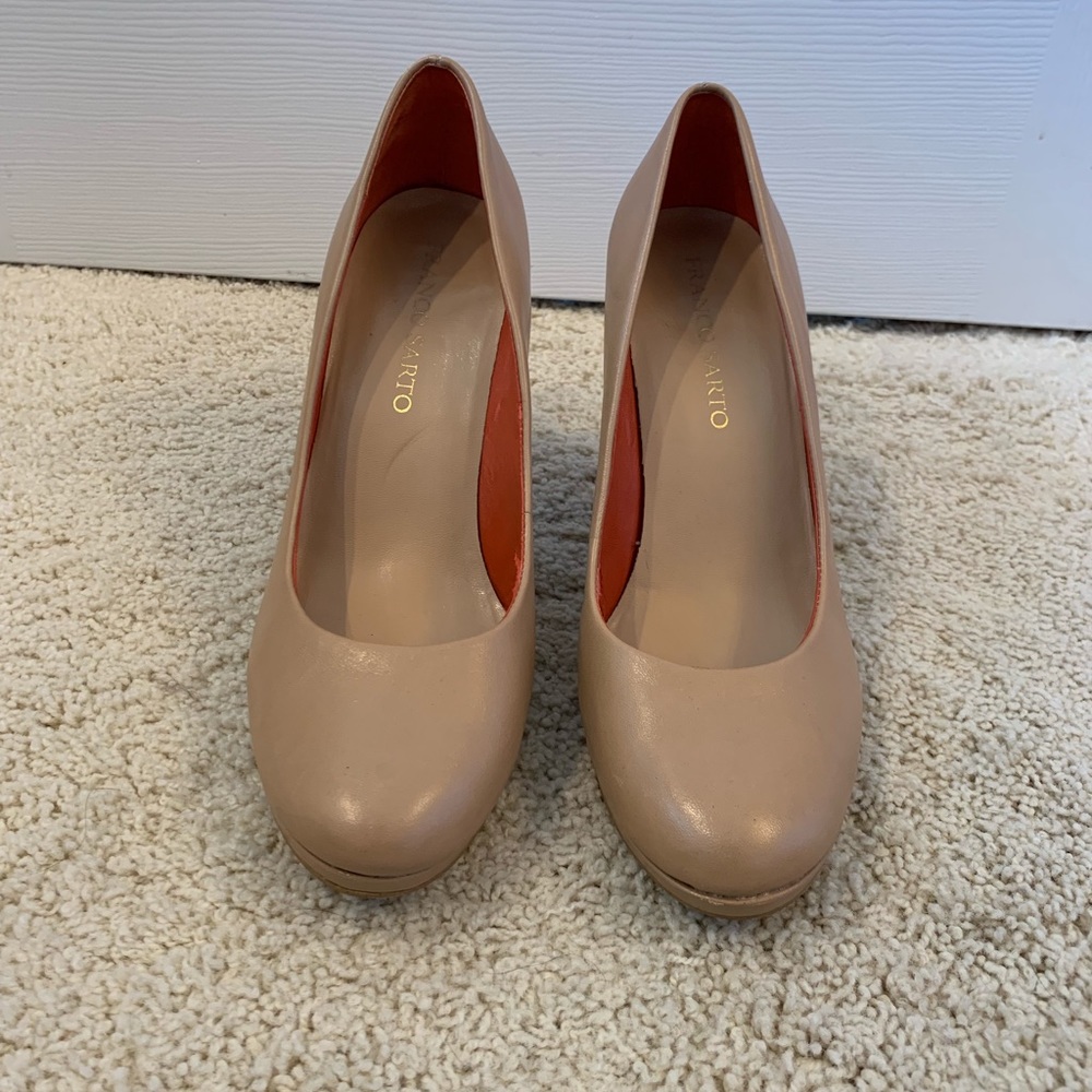 Franco Sarto classic leather heels